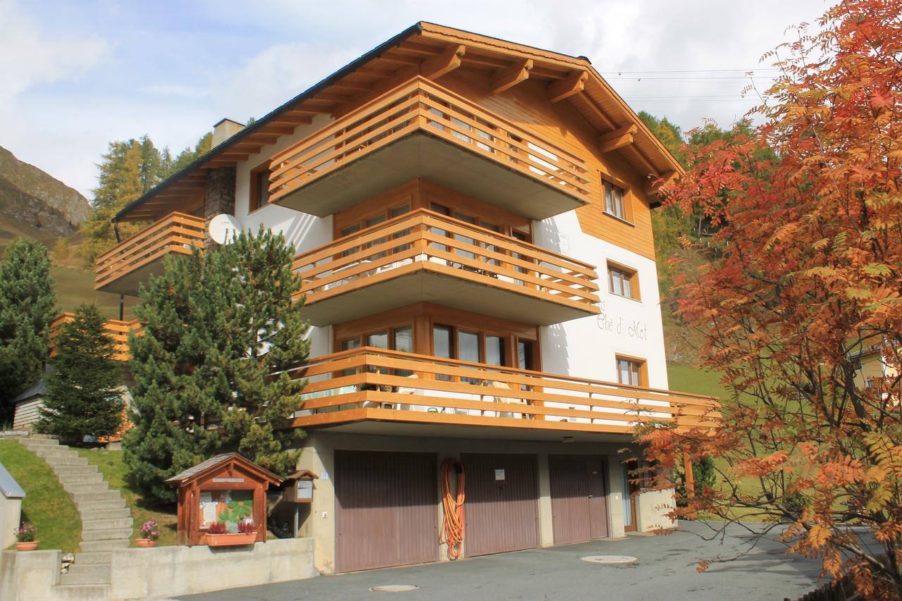 Haus Che D'Mot Apartment ซัมเนาน์ ภายนอก รูปภาพ