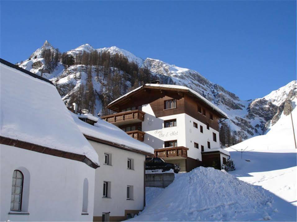 Haus Che D'Mot Apartment ซัมเนาน์ ภายนอก รูปภาพ