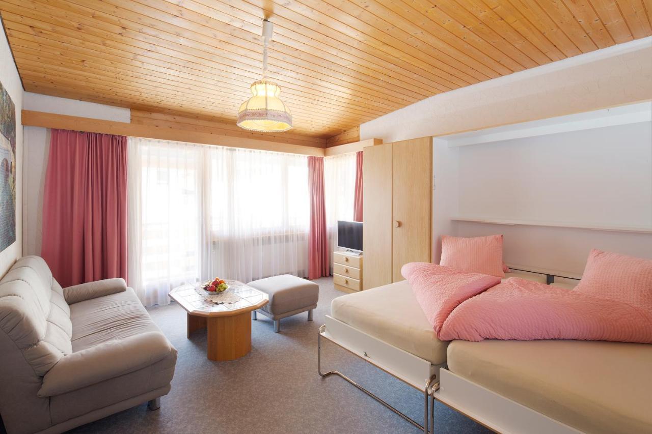 Haus Che D'Mot Apartment ซัมเนาน์ ภายนอก รูปภาพ